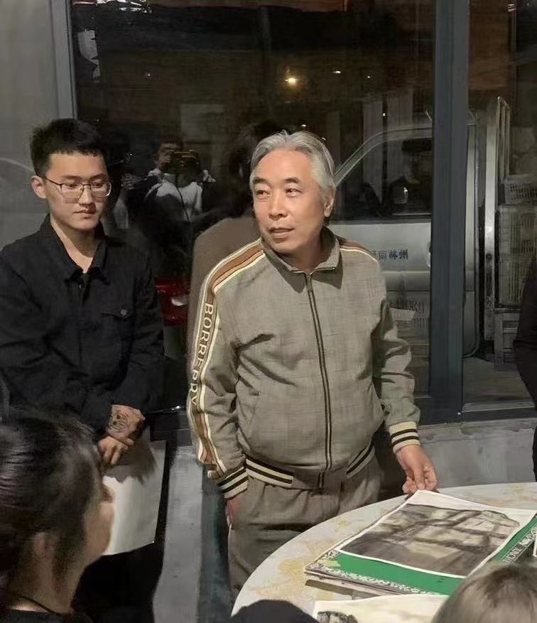 孟顯波+生活照.jpg